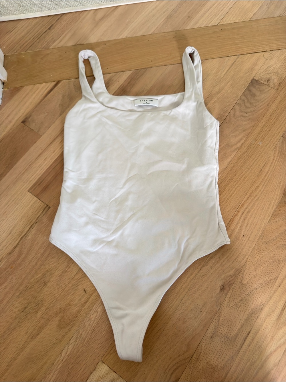 Aritzia Babaton White Square Neck Bodysuit